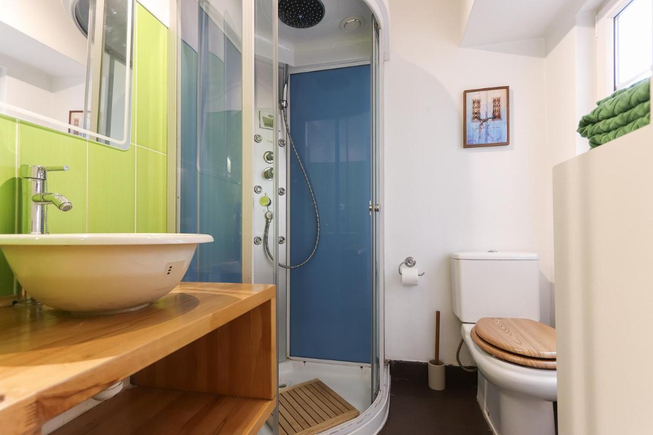 Charming And Stylish Downtown Apt In XIX Century Building リスボン エクステリア 写真