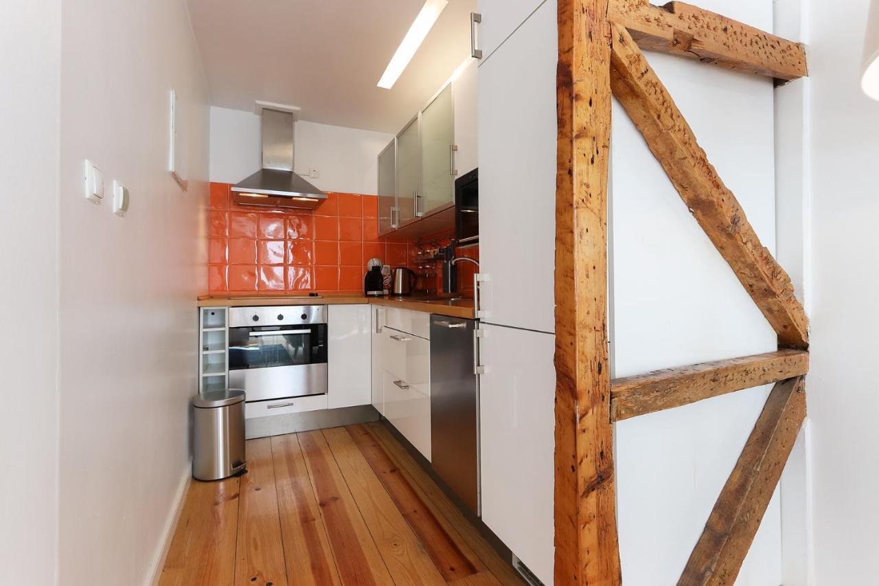 Charming And Stylish Downtown Apt In XIX Century Building リスボン エクステリア 写真