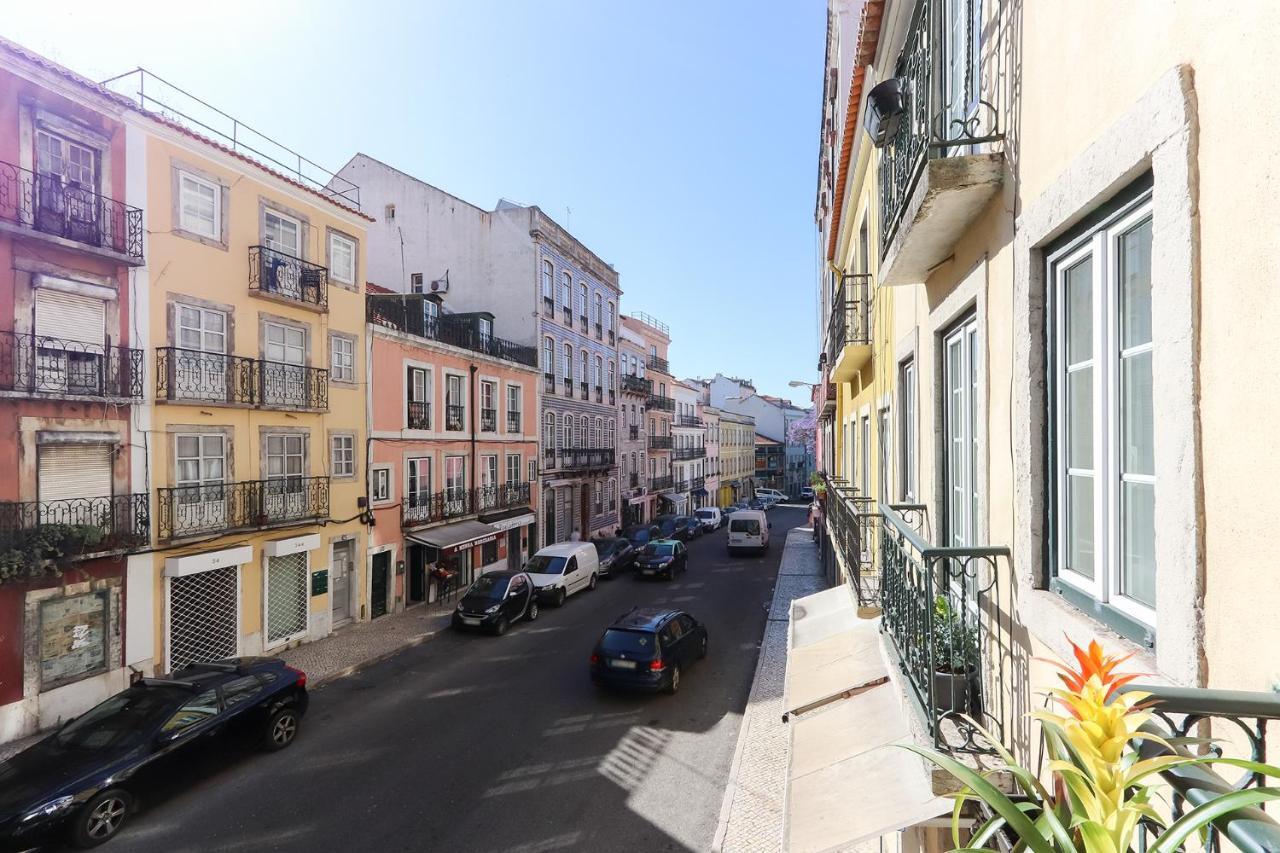 Charming And Stylish Downtown Apt In XIX Century Building リスボン エクステリア 写真